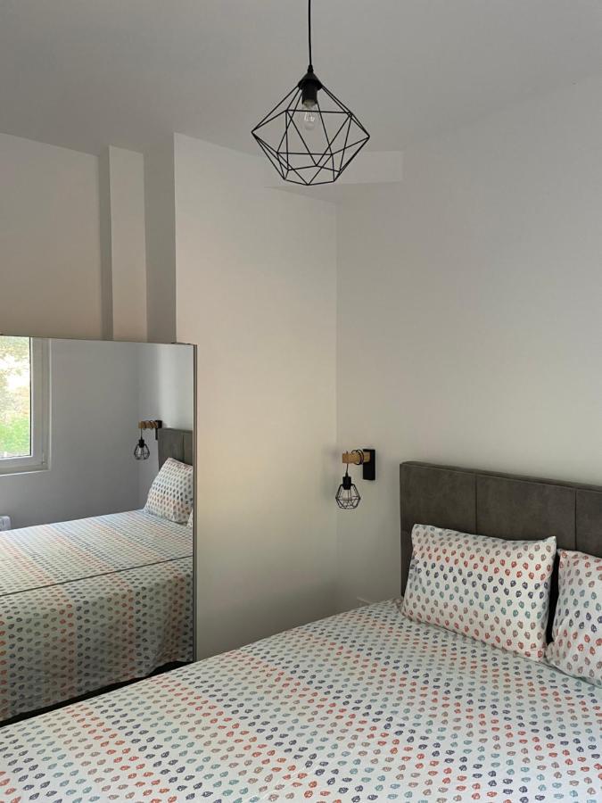 Petivat Gardens Apartment Ngoại thất bức ảnh