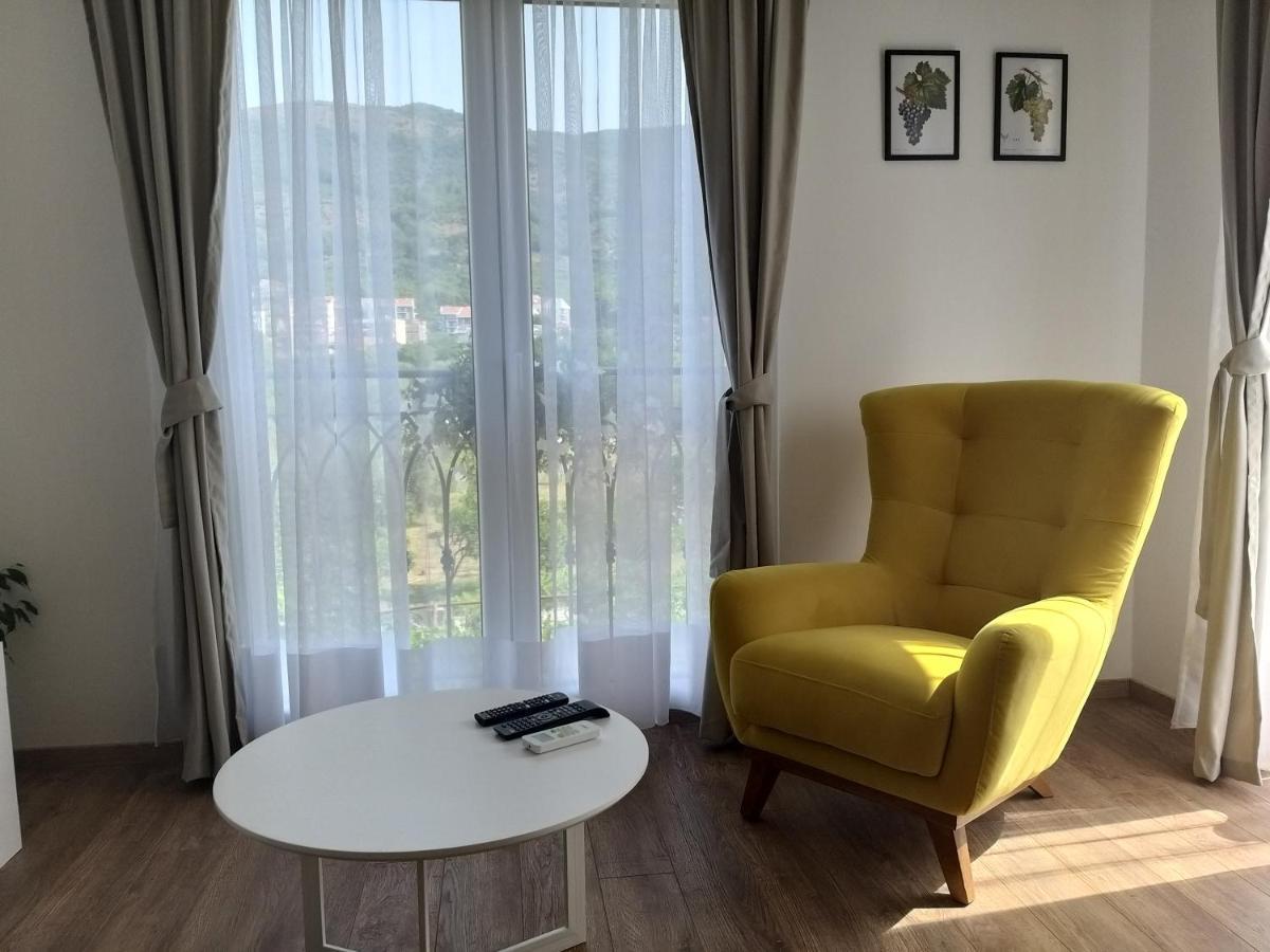 Petivat Gardens Apartment Ngoại thất bức ảnh