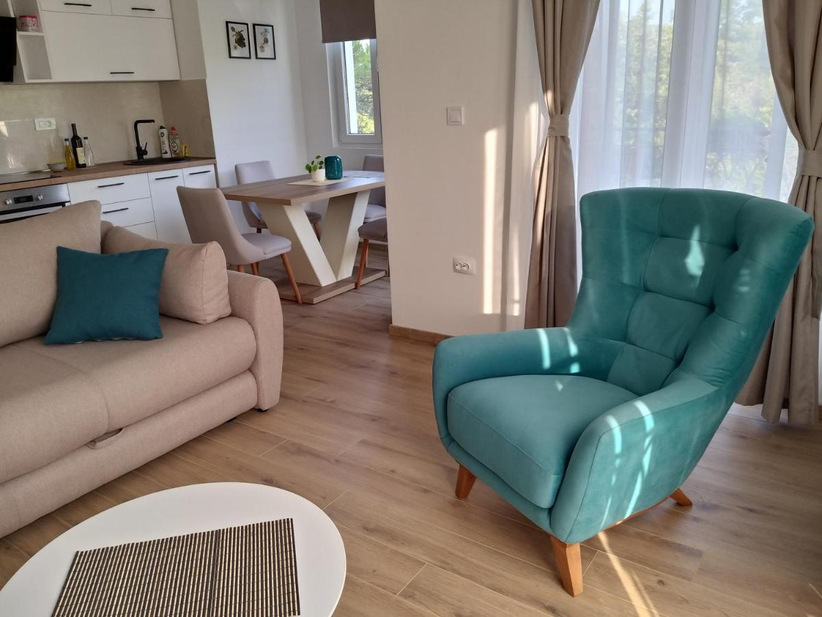 Petivat Gardens Apartment Ngoại thất bức ảnh