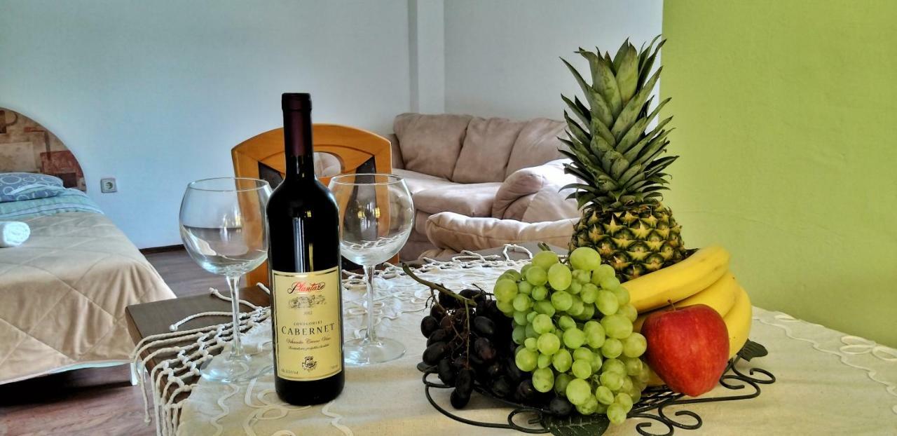 Petivat Gardens Apartment Ngoại thất bức ảnh